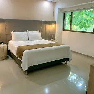 Zona A 3*, Medellín Kolumbien